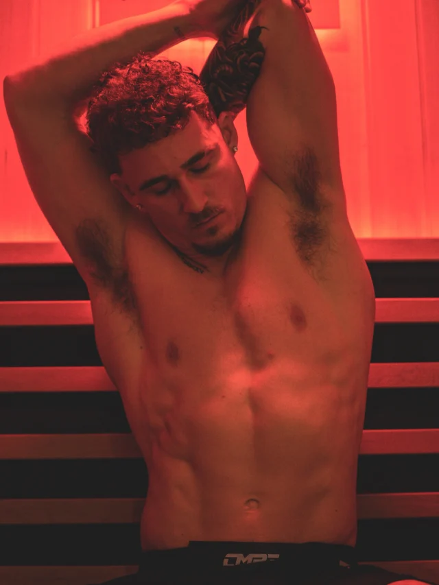 Hotter. Deeper. Better.

Infrared heat that works from within. Sweat, switch off and give your body the reset it’s been asking for.
Infrared at P3.